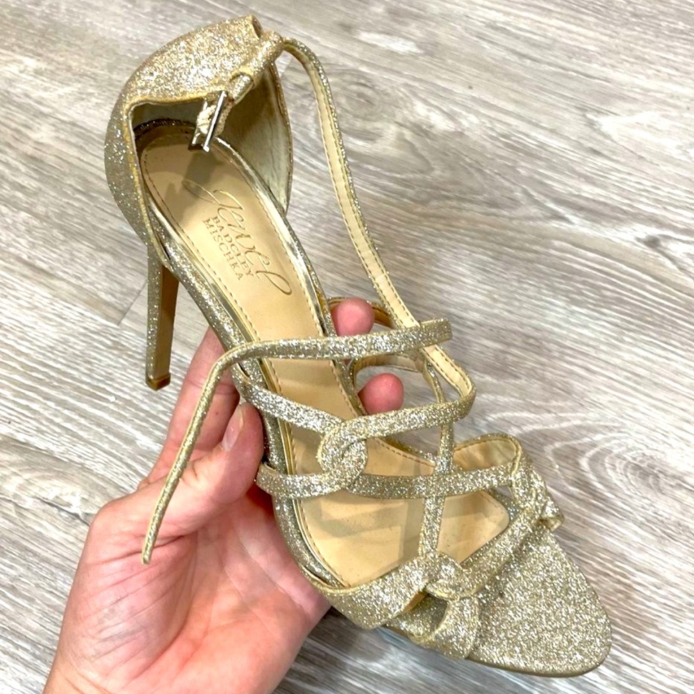 NWOT Gold Sparkle Crisscross Strap Jewels by Badgley Mischka Heels
